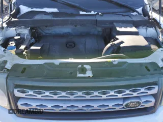 2011 Land Rover LR2 HSE with VIN SALFR2BN6BH275597, listed as a Copart auction lot 42213075 with 216,198 mi miles and Salvage title. Bid and sale history available at DreamBid. Image 12.