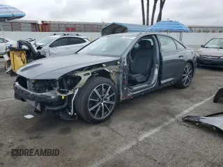 2025 Audi A6 z VIN WAUK2BF20SN006696, wystawiony jako Copart lot #55696615 z przebiegiem 1 160 mil mil oraz Szkoda całkowita • Salvage title. Historia ofert i sprzedaży dostępna na DreamBid. Obrazek 1.