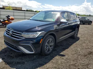 2024 Volkswagen Tiguan Wolfsburg Edition with VIN 3VVAB7AX2RM229276, listed as a Copart auction lot 60845445 with 859 mi miles and Salvage title. Bid and sale history available at DreamBid. Image 1.