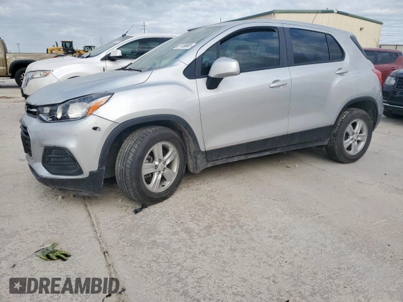 2021 Chevrolet Trax LS with VIN KL7CJKSB0MB327333, listed as a Copart auction lot 51139865 with 33,656 mi miles and Clean Title. Bid and sale history available at carsss.com. Image 1.