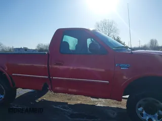 1998 Ford F-250 with VIN 1FTPF28L8WNA78805, listed as a IAAI auction lot 41824199 with 111,707 mi miles and . Bid and sale history available at DreamBid. Image 13.