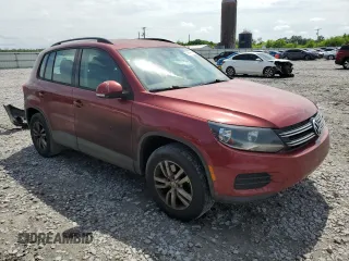 2015 Volkswagen Tiguan S z VIN WVGAV7AX4FW023552, wystawiony jako Copart lot #55904805 z przebiegiem 213 510 mil mil oraz Czysty tytuł • Clean title. Historia ofert i sprzedaży dostępna na DreamBid. Obrazek 4.
