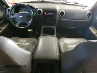 2003 Ford Expedition XLT with VIN 1FMFU16W23LA41356, listed as a Copart auction lot 47594415 with 142,101 mi miles and Salvage Title. Bid and sale history available at carsss.com. Image 8.