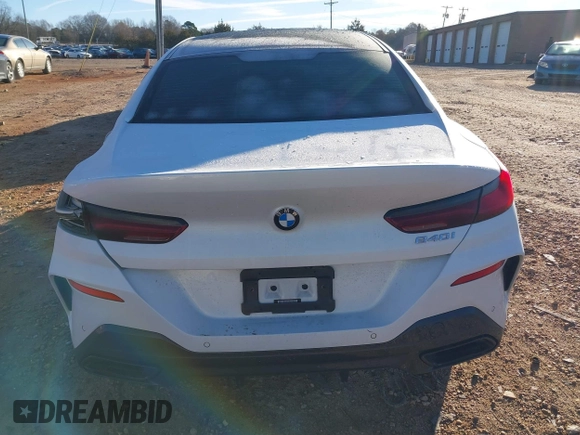 2021 BMW 8 Series 840i with VIN WBAGV2C0XMCE91866, listed as a IAAI auction lot 41688628 with 1 mi miles. Bid and sale history available at carsss.com. Image 16.