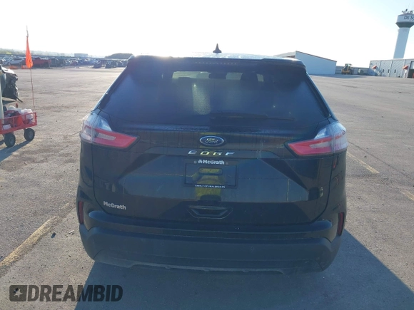 2021 Ford Edge SE with VIN 2FMPK3G90MBA18643, listed as a IAAI auction lot 42180730 with 44,923 mi miles and . Bid and sale history available at DreamBid. Image 20.
