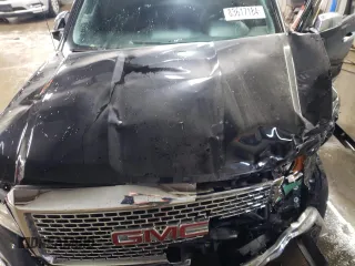 2014 GMC Sierra 1500 SLT with VIN 3GTU2VEC5EG317755, listed as a Copart auction lot 83617184 with 212,480 mi miles and Salvage Title. Bid and sale history available at DreamBid. Image 11.