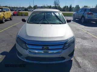 2011 Ford Fusion S with VIN 3FAHP0GA1BR316318, listed as a IAAI auction lot 41824086 with 122,229 mi miles. Bid and sale history available at carsss.com. Image 6.