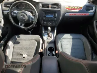 2013 Volkswagen Jetta GLI Autobahn с VIN 3VW467AJ1DM234325, выставлен на аукционе Copart как лот 52969405 с пробегом 176 017 миль миль и Списание • Salvage title. История ставок и продаж доступна на DreamBid. Изображение 8.