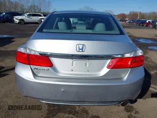 2014 Honda Accord Sedan LX with VIN 1HGCR2F33EA302238, listed as a IAAI auction lot 41984855 with 146,827 mi miles. Bid and sale history available at carsss.com. Image 16.