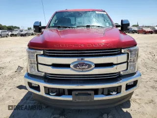 2017 Ford F-350 Platinum с VIN 1FT8W3BT8HEF39328, выставлен на аукционе Copart как лот 57079744 с пробегом Не указан миль и Списание • Salvage title. История ставок и продаж доступна на DreamBid. Изображение 5.