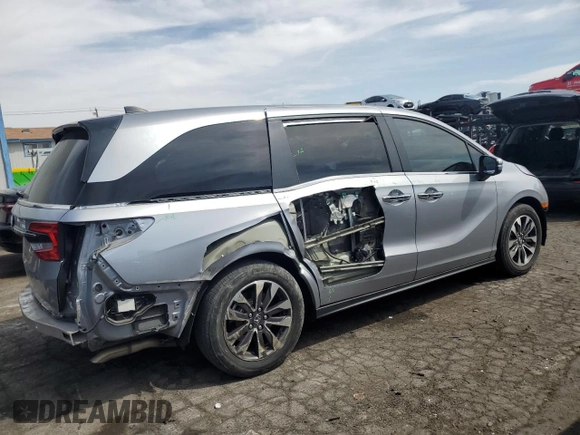 2022 Honda Odyssey EX-L with VIN 5FNRL6H78NB030228, listed as a Copart auction lot 52140365 with 40,607 mi miles and Salvage Title. Bid and sale history available at DreamBid. Image 3.