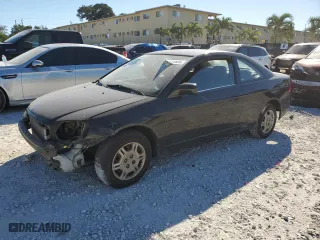 2002 Honda Civic LX with VIN 1HGEM215X2L014359, listed as a Copart auction lot 87721895 with 212,358 mi miles and Salvage Title. Bid and sale history available at carsss.com. Image 1.
