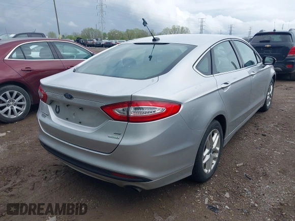2014 Ford Fusion SE with VIN 3FA6P0HD9ER142812, listed as a IAAI auction lot 42135900 with 174,402 mi miles. Bid and sale history available at carsss.com. Image 4.