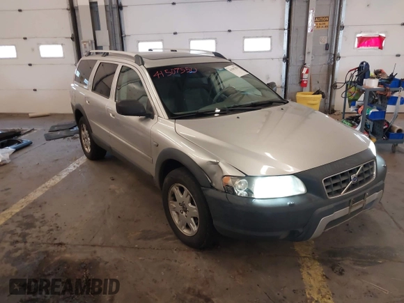 2005 Volvo XC70 with VIN YV1SZ592651196201, listed as a IAAI auction lot 41507550 with 244,252 mi miles and . Bid and sale history available at DreamBid. Image 1.