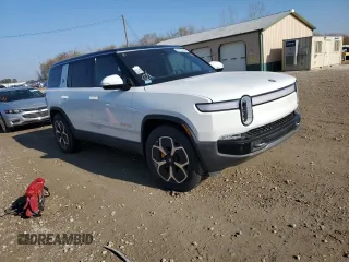2024 Rivian R1S Adventure with VIN 7PDSGABA6RN039832, listed as a Copart auction lot 80635054 with Not Provided miles and Salvage Title. Bid and sale history available at carsss.com. Image 4.