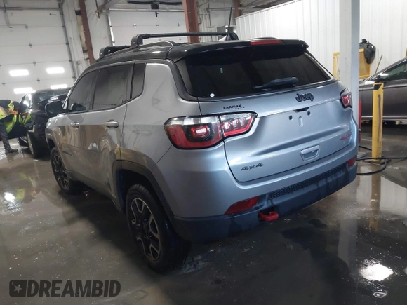 2019 Jeep Compass Trailhawk with VIN 3C4NJDDB9KT765459, listed as a IAAI auction lot 41319891 with 83,860 mi miles and . Bid and sale history available at carsss.com. Image 3.