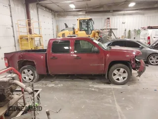 2007 Chevrolet Silverado 1500 Work Truck with VIN 2GCEC13J371682782, listed as a IAAI auction lot 41879223 with 178,792 mi miles and . Bid and sale history available at DreamBid. Image 13.