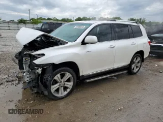 2013 Toyota Highlander Limited с VIN 5TDYK3EH6DS113063, выставлен на аукционе Copart как лот 55980045 с пробегом 226 935 миль миль и На запчасти • Non repairable. История ставок и продаж доступна на DreamBid. Изображение 1.