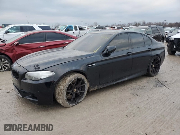 2014 BMW M5 z VIN WBSFV9C59ED097862, wystawiony jako Copart lot #85719684 z przebiegiem Nie podano mil oraz Szkody całkowita. Historia ofert i sprzedaży dostępna na DreamBid. Obrazek 1.