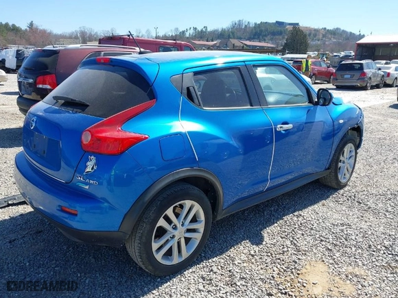 2012 Nissan Juke SV with VIN JN8AF5MV9CT118951, listed as a IAAI auction lot 41773642 with 134,391 mi miles. Bid and sale history available at carsss.com. Image 4.