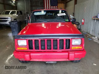 2001 Jeep Cherokee Sport with VIN 1J4FF58S01L519670, listed as a Copart auction lot 84340454 with 132,584 mi miles and Clean title. Bid and sale history available at DreamBid. Image 5.