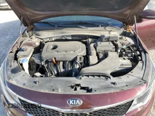 2018 Kia Optima S z VIN 5XXGT4L31JG198252, wystawiony jako Copart lot #49703955 z przebiegiem 136 254 mil mil oraz Szkoda całkowita • Salvage title. Historia ofert i sprzedaży dostępna na DreamBid. Obrazek 11.