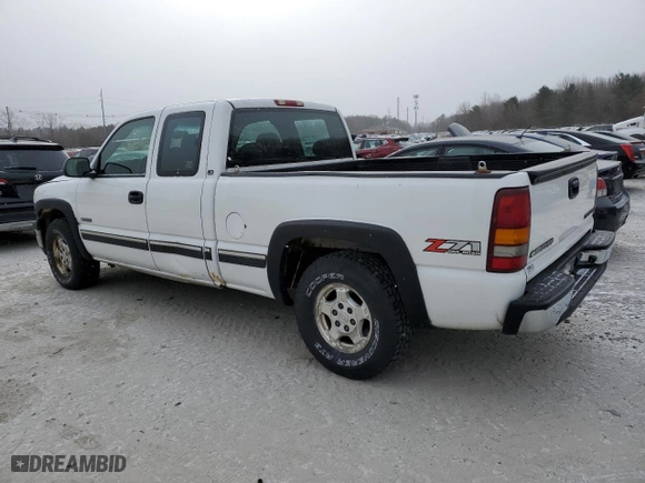 2002 Chevrolet Silverado 1500 LS with VIN 2GCEK19T221379366, listed as a Copart auction lot 87954985 with 0 mi miles and Clean Title. Bid and sale history available at carsss.com. Image 2.