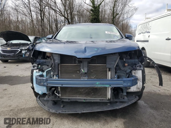 2017 Lincoln MKX Premiere with VIN 2LMPJ6JR2HBL50719, listed as a Copart auction lot 47900265 with 107,857 mi miles and Salvage Title. Bid and sale history available at carsss.com. Image 5.