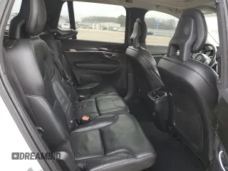 2018 Volvo XC90 Momentum with VIN YV4A22PK3J1214605, listed as a Copart auction lot 43333685 with 80,339 mi miles and Clean Title. Bid and sale history available at carsss.com. Image 11.
