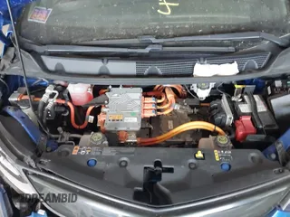 2018 Chevrolet Bolt EV Premier z VIN 1G1FX6S02J4130855, wystawiony jako IAAI lot #42249019 z przebiegiem 38 293 mil mil oraz . Historia ofert i sprzedaży dostępna na DreamBid. Obrazek 10.