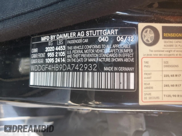 2013 Mercedes-Benz C 250 Sport с VIN WDDGF4HB9DA742932, выставлен на аукционе Copart как лот 63930105 с пробегом 177 550 миль миль и Чистый • Clean title. История ставок и продаж доступна на DreamBid. Изображение 12.