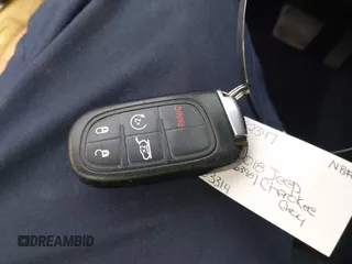 2018 Jeep Cherokee Trailhawk с VIN 1C4PJMBXXJD526398, выставлен на аукционе IAAI как лот 42105800 с пробегом 55 670 миль миль и . История ставок и продаж доступна на DreamBid. Изображение 11.