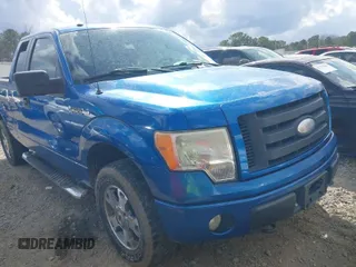 2009 Ford F-150 STX with VIN 1FTRX14899FA26714, listed as a IAAI auction lot 41791715 with 283,000 mi miles. Bid and sale history available at carsss.com. Image 1.