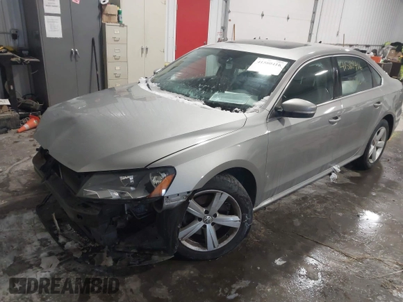 2013 Volkswagen Passat SE w/Sunroof & Nav with VIN 1VWBP7A30DC150018, listed as a IAAI auction lot 41580416 with 75,231 mi miles. Bid and sale history available at carsss.com. Image 18.