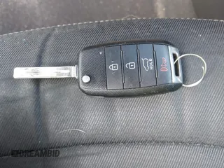 2016 Kia Soul + z VIN KNDJP3A57G7349721, wystawiony jako IAAI lot #41881529 z przebiegiem 145 484 mil mil oraz . Historia ofert i sprzedaży dostępna na DreamBid. Obrazek 11.