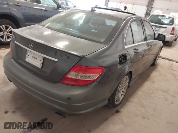 2009 Mercedes-Benz C-Class 3.5L Sport with VIN WDDGF56X59F212066, listed as a IAAI auction lot 41279151 with Not Provided miles. Bid and sale history available at carsss.com. Image 4.