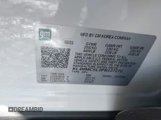 2023 Buick Encore GX Preferred z VIN KL4MMCSL0PB137270, wystawiony jako IAAI lot #41499985 z przebiegiem 26 825 mil mil oraz . Historia ofert i sprzedaży dostępna na DreamBid. Obrazek 9.