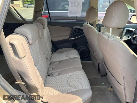 2008 Toyota RAV4 с VIN JTMBK33V585068272, выставлен на аукционе Copart как лот 59519525 с пробегом 176 936 миль миль и Чистый • Clean title. История ставок и продаж доступна на DreamBid. Изображение 6.