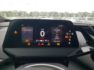 2023 Volkswagen ID.4 S z VIN 1V25MPE84PC015805, wystawiony jako Copart lot #56640665 z przebiegiem 11 252 mil mil oraz Tytuł czysty. Historia ofert i sprzedaży dostępna na DreamBid. Obrazek 9.