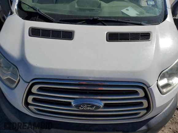 2015 Ford Transit XL z VIN 1FBZX2ZM3FKA96776, wystawiony jako Copart lot #49950325 z przebiegiem 104 487 mil mil oraz Tytuł czysty. Historia ofert i sprzedaży dostępna na DreamBid. Obrazek 12.
