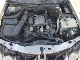 1999 Mercedes-Benz CLK 320/430 z VIN WDBLK65G2XT024808, wystawiony jako Copart lot #85336294 z przebiegiem 289 898 mil mil oraz Szkoda całkowita • Salvage title. Historia ofert i sprzedaży dostępna na DreamBid. Obrazek 13.