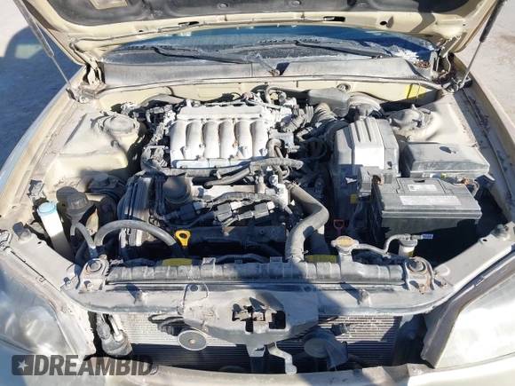 2002 Hyundai XG350 L with VIN KMHFU45E72A204717, listed as a IAAI auction lot 41386637 with 182,310 mi miles. Bid and sale history available at carsss.com. Image 10.