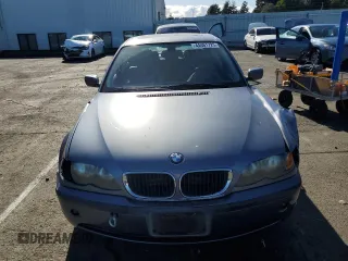 2005 BMW 3 Series 325i with VIN WBAET37435NH06848, listed as a Copart auction lot 44461725 with 91,042 mi miles and Salvage Title. Bid and sale history available at carsss.com. Image 5.