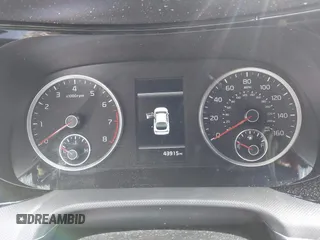 2022 Kia K5 GT-Line z VIN 5XXG64J28NG112507, wystawiony jako IAAI lot #41998172 z przebiegiem 43 915 mil mil oraz . Historia ofert i sprzedaży dostępna na DreamBid. Obrazek 7.