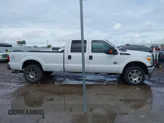 2013 Ford F-250 XL with VIN 1FT7W2BT8DEB45540, listed as a IAAI auction lot 41841007 with 424,066 mi miles and . Bid and sale history available at DreamBid. Image 13.