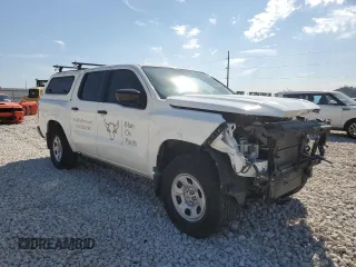 2024 Nissan Frontier S with VIN 1N6ED1EK8RN622935, listed as a Copart auction lot 44300905 with 30,325 mi miles and Salvage title. Bid and sale history available at DreamBid. Image 4.