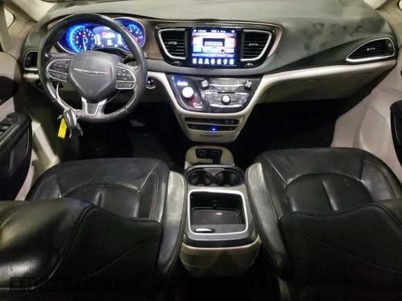 2017 Chrysler Pacifica Touring L Plus with VIN 2C4RC1EG0HR518864, listed as a Copart auction lot 55172925 with 204,057 mi miles and Clean Title. Bid and sale history available at DreamBid. Image 8.