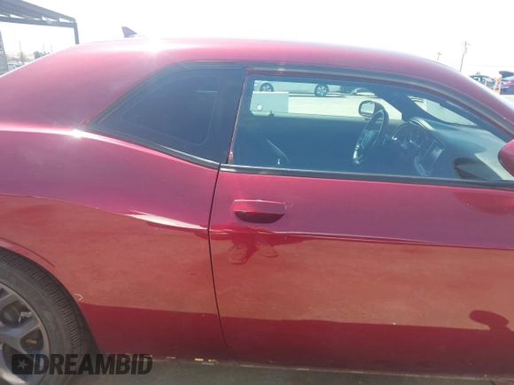 2019 Dodge Challenger R/T z VIN 2C3CDZBT2KH751102, wystawiony jako IAAI lot #42249713 z przebiegiem 35 552 mil mil oraz . Historia ofert i sprzedaży dostępna na DreamBid. Obrazek 14.