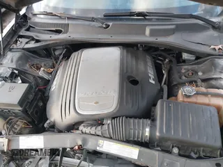 2008 Chrysler 300 C Hemi with VIN 2C3LA63H88H118209, listed as a IAAI auction lot 40918039 with 171,620 mi miles and . Bid and sale history available at carsss.com. Image 10.