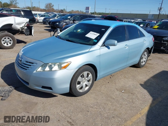 2009 Toyota Camry z VIN 4T1BE46K29U867007, wystawiony jako IAAI lot #41229889 z przebiegiem 183 366 mil mil oraz . Historia ofert i sprzedaży dostępna na DreamBid. Obrazek 2.